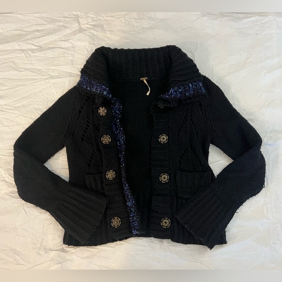 FREE PEOPLE Wool Blend Snap Button Sweater Cardigan with Foldover Collar - Picture 1 of 4